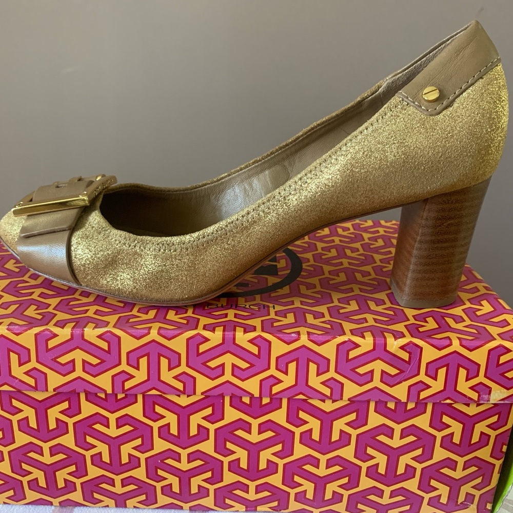 Tory Burch Paulina Gold Leather Metallic Pumps
